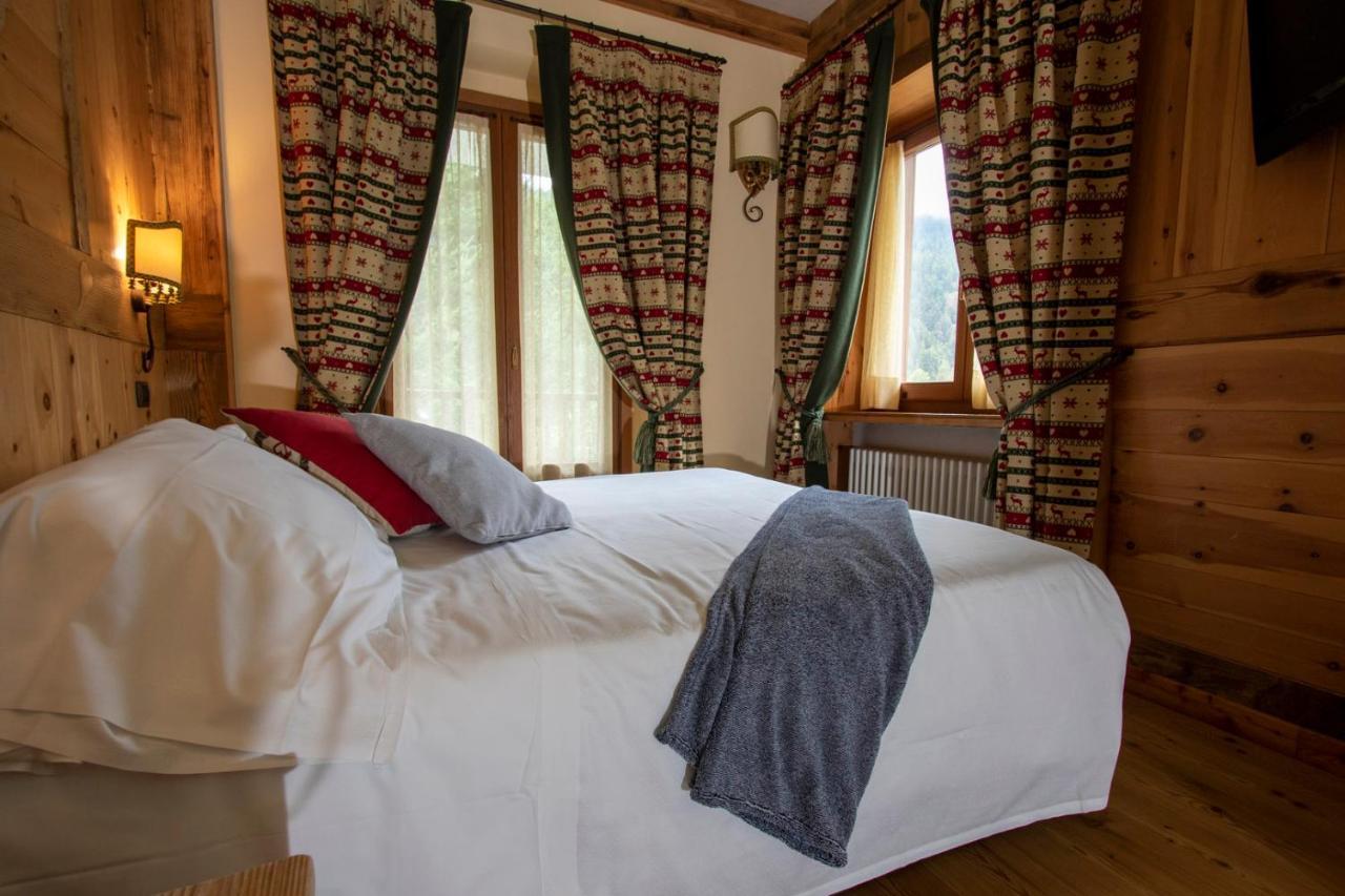 Laghetto Alpine Hotel & Restaurant Brusson Extérieur photo