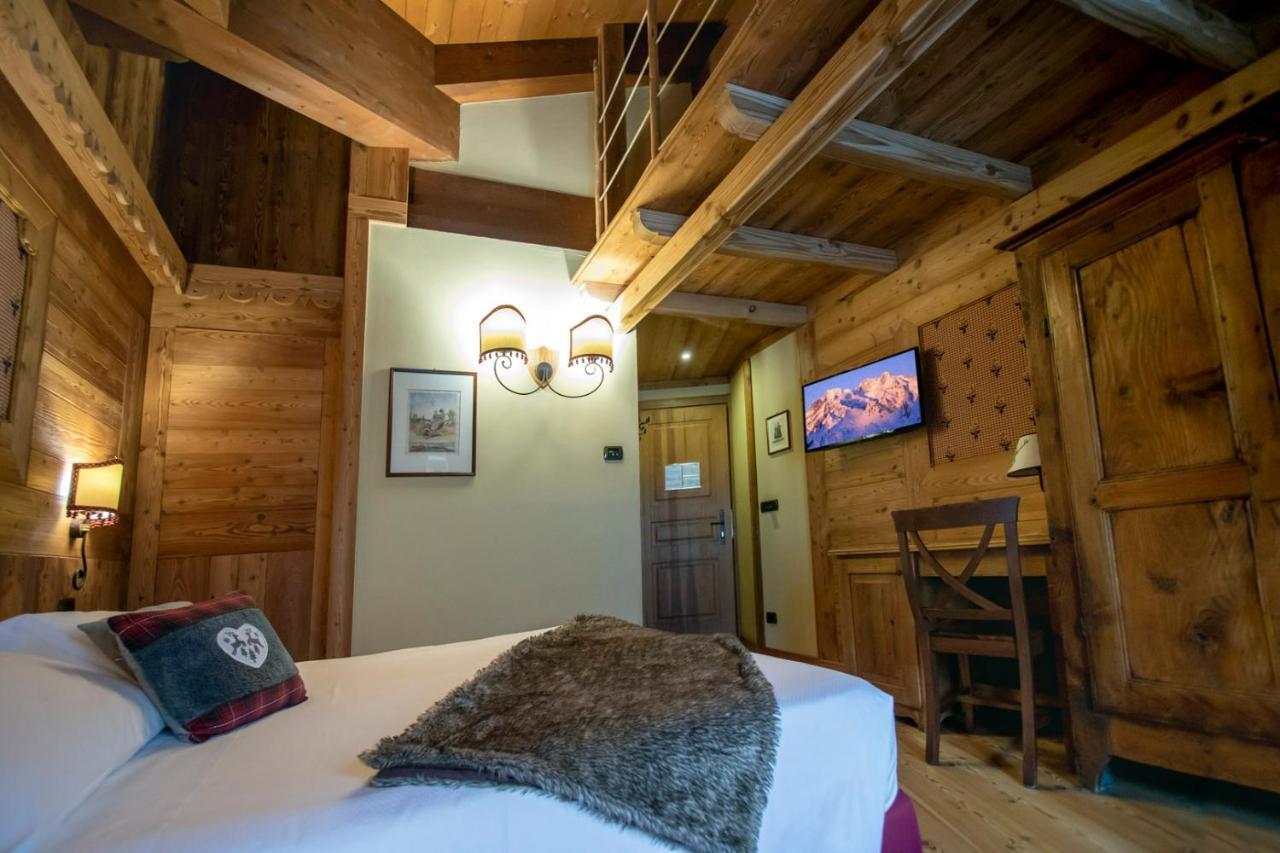 Laghetto Alpine Hotel & Restaurant Brusson Extérieur photo