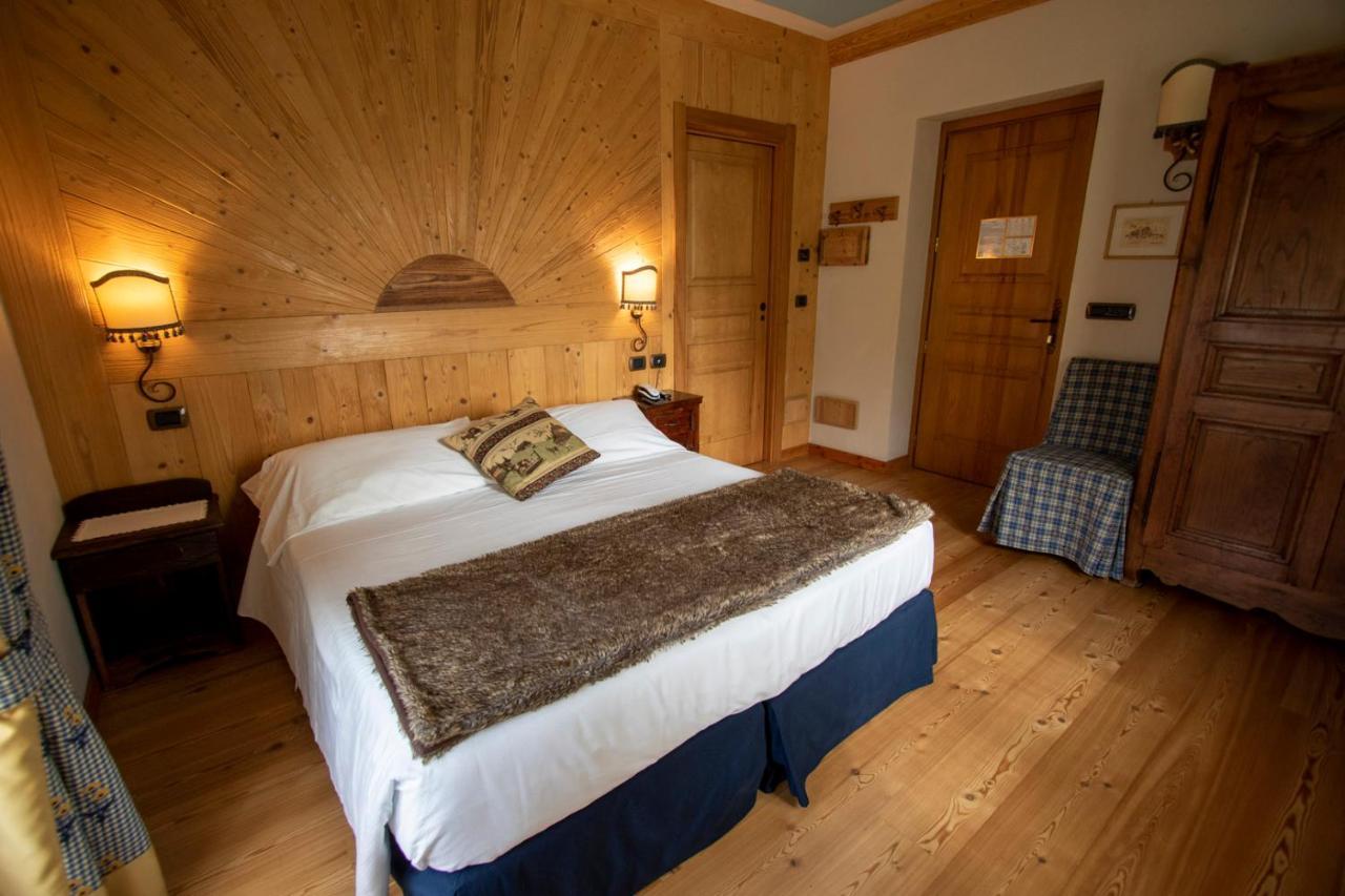 Laghetto Alpine Hotel & Restaurant Brusson Extérieur photo