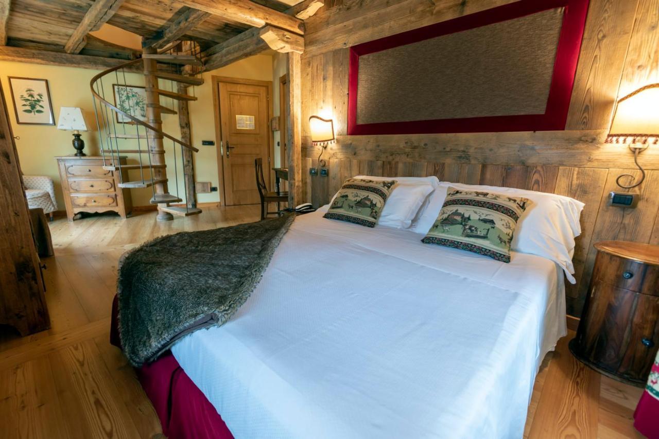 Laghetto Alpine Hotel & Restaurant Brusson Extérieur photo
