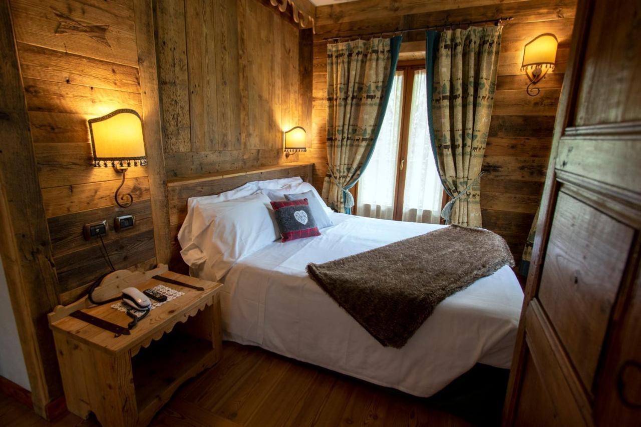 Laghetto Alpine Hotel & Restaurant Brusson Extérieur photo