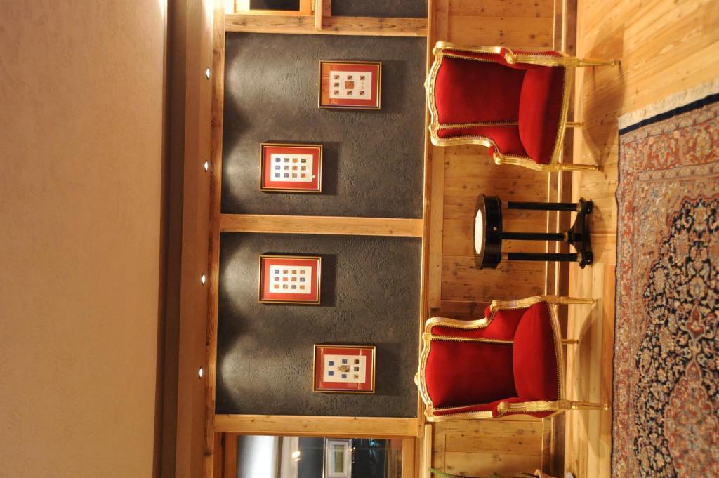 Laghetto Alpine Hotel & Restaurant Brusson Extérieur photo